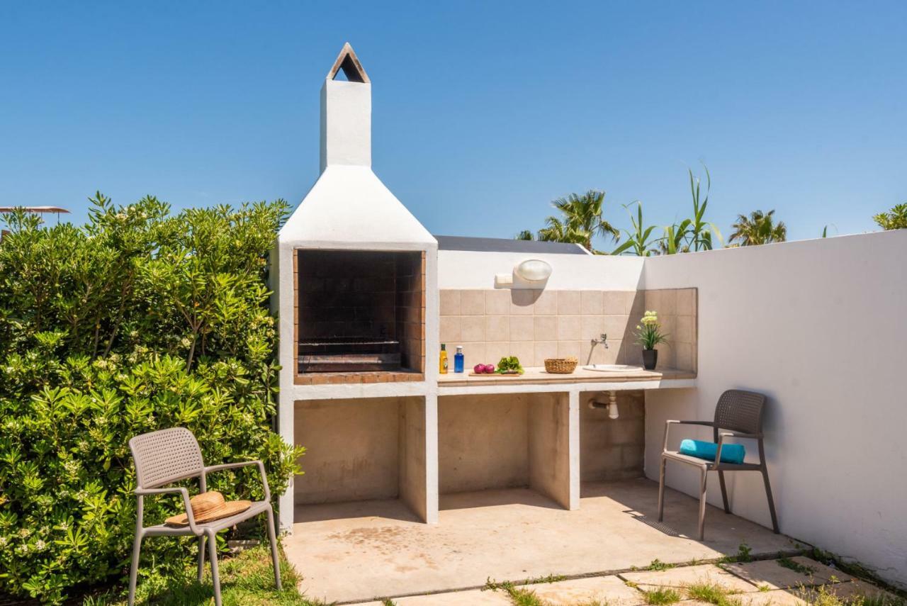 Villa 26 Cala'N Bosch  Exterior photo